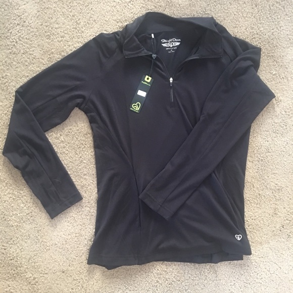 Medium Black Women’s Straight Down Pullover - Picture 1 of 3